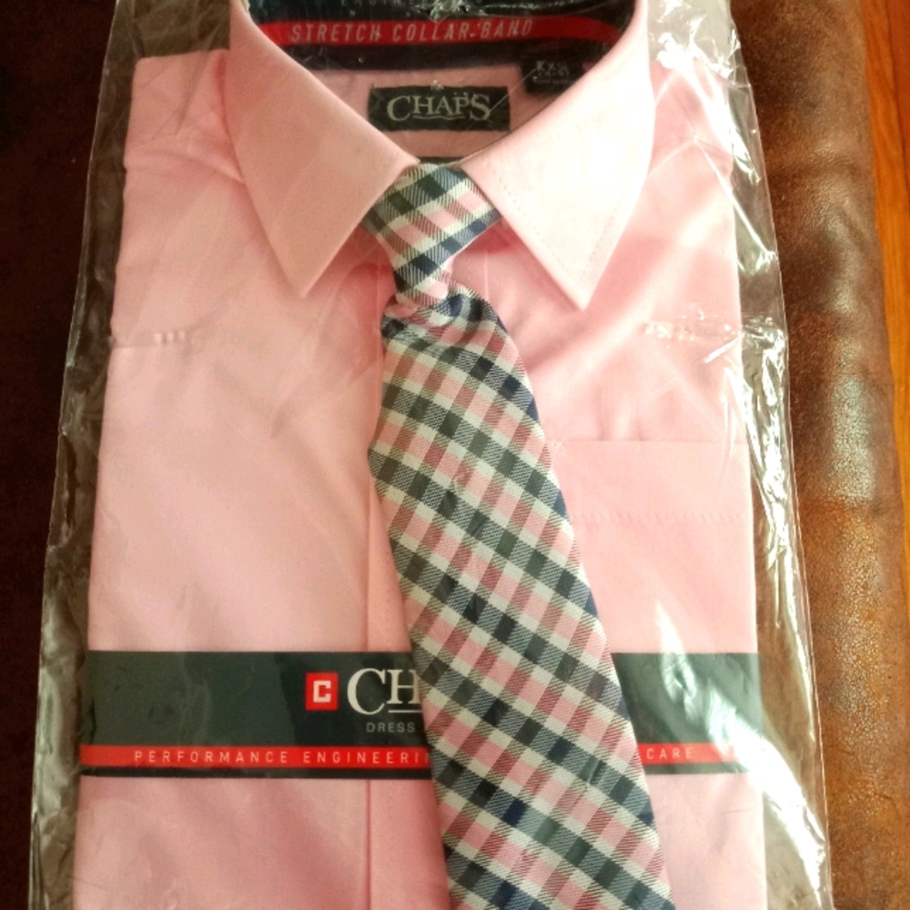 Chaps Boys Long Sleeve Dress Shirt & Tie Set